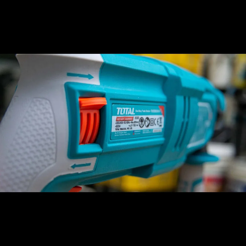 Marteau perforateur 800W - TOTAL